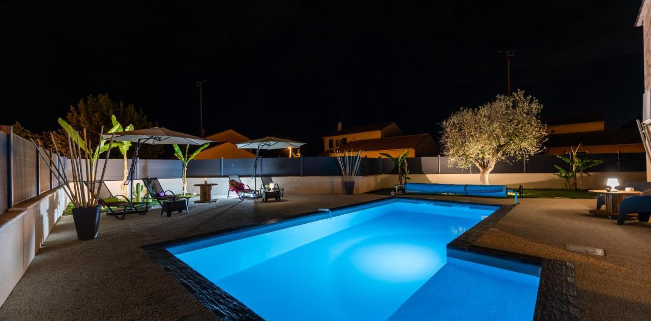 Villa Des Oliviers Sublime Villa Avec Piscine Chauffee Et Privee Et Baby Foot Bon-Encontre Exteriör bild